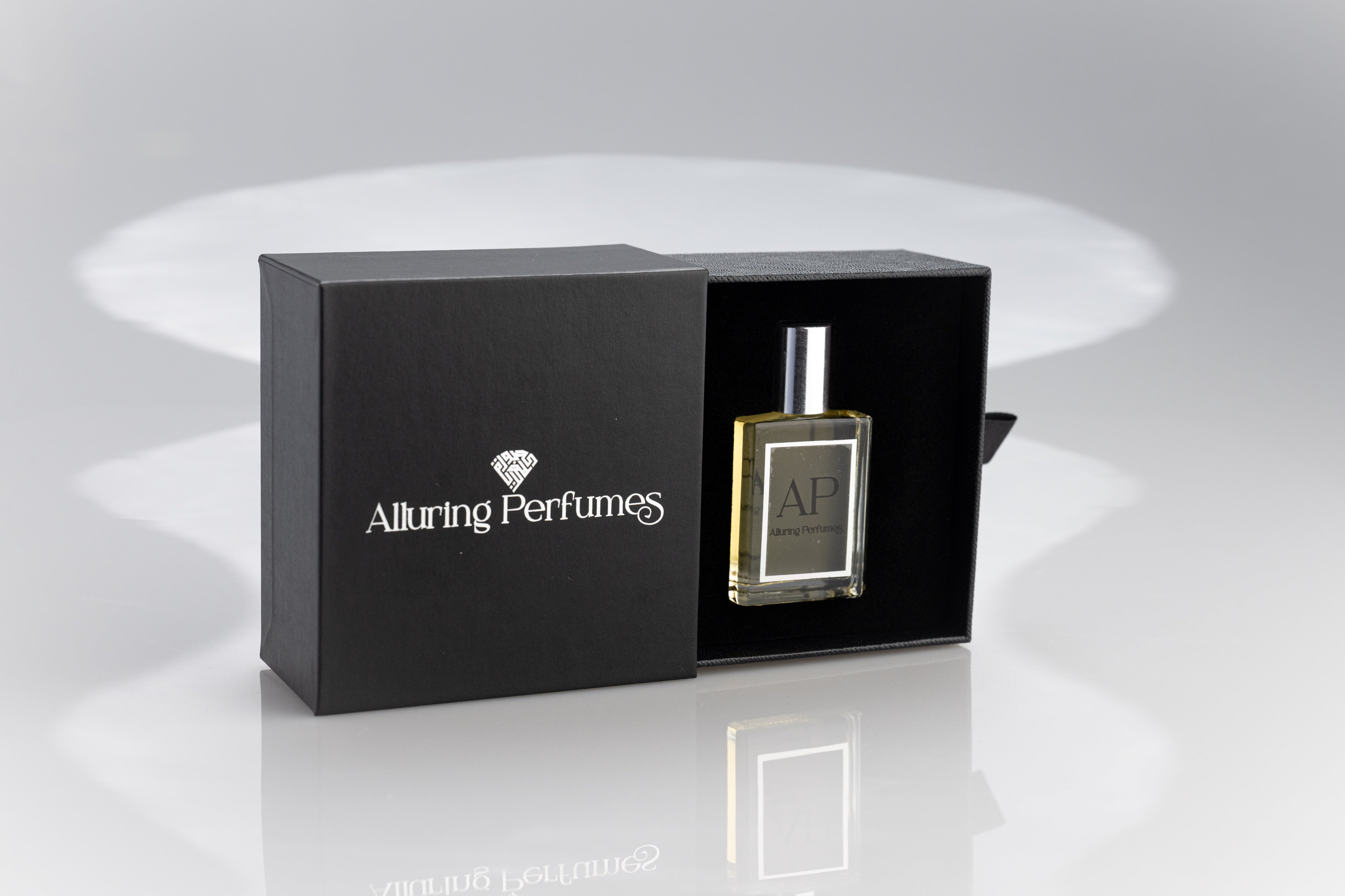 Oasis Scented Elegance | Golden Oasis Perfume | Alluring Perfumes